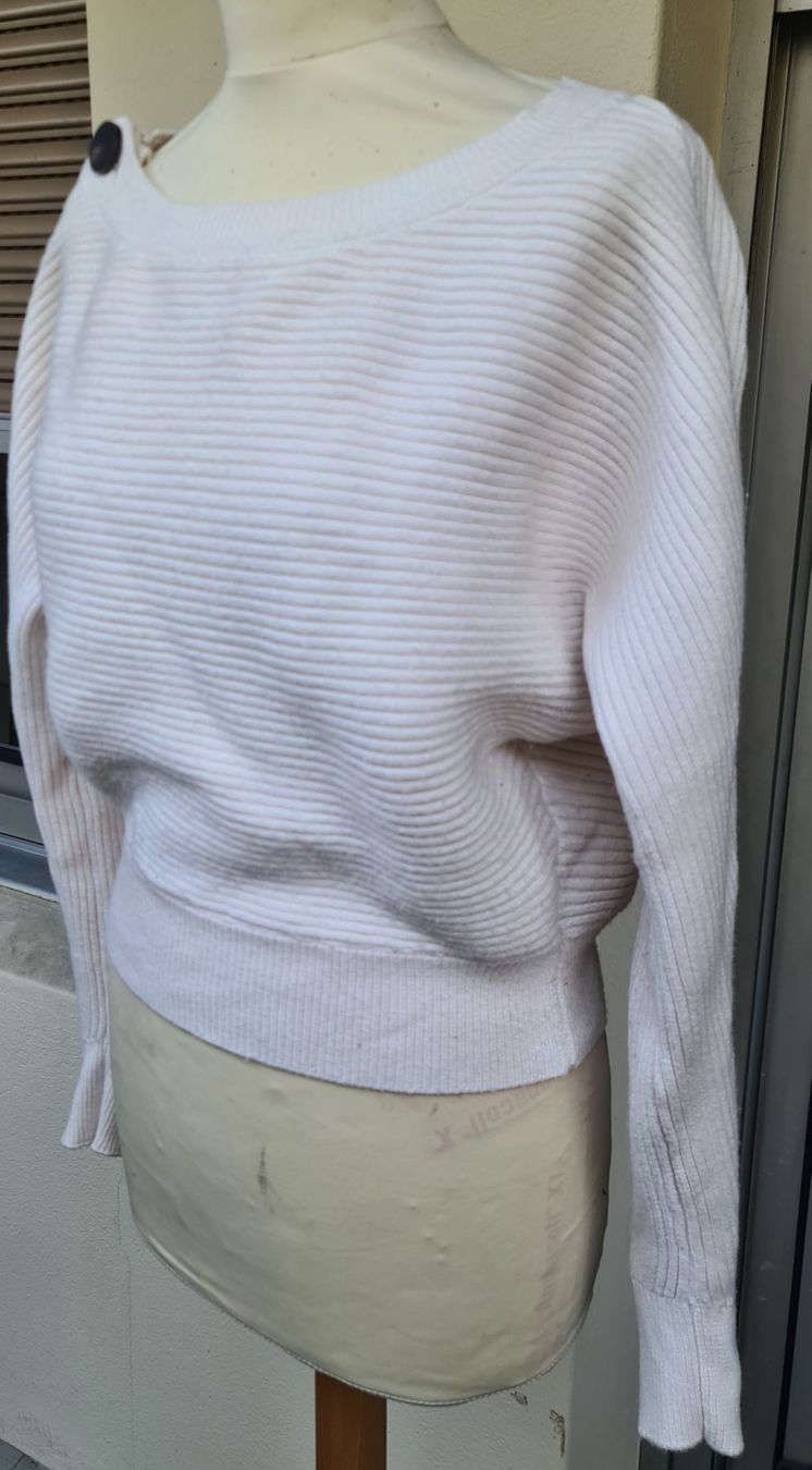 Zara Maglioni & Felpe: Pull à encolure bateau taille S couleur crème – Usato da Genève venduto da Saleena 4