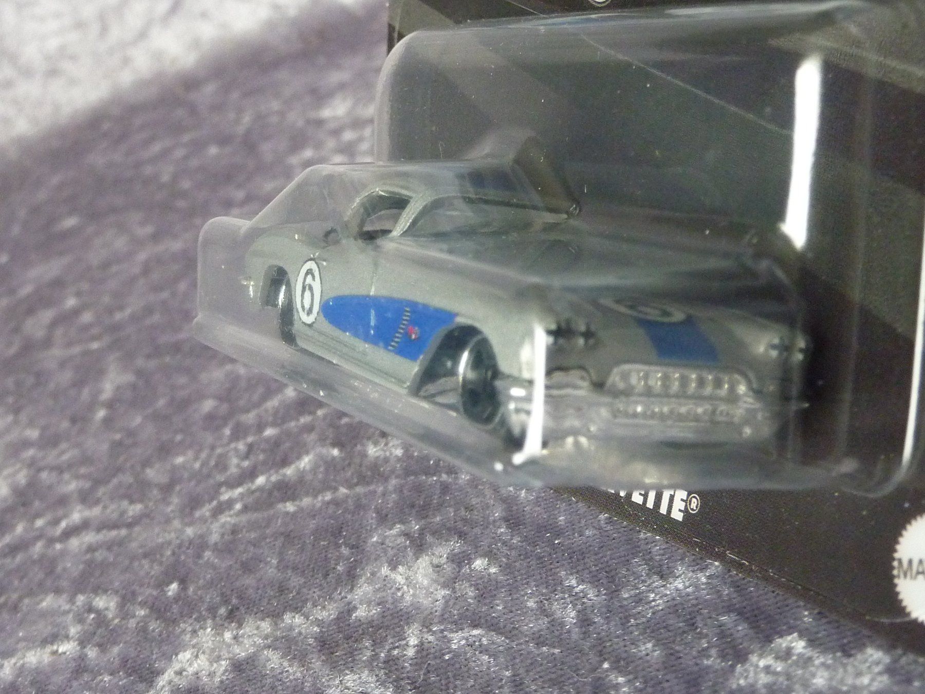 Hot Wheels Modellini d'auto: Chevrolet Corvette 1962  1:64 – Nuovo e nell'imballaggio originale da Dürrenäsch venduto da Cobra1ch 3