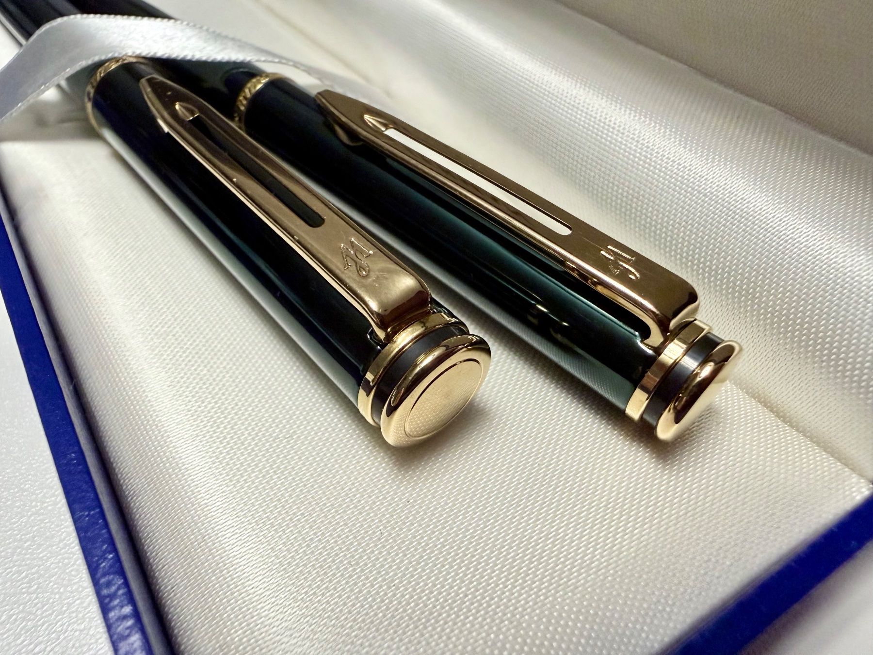 Waterman Penna & Evidenziatori: WATERMAN-Paris "Expert" Set roller & stylo-bille verts + box – Nuovo (secondo la descrizione) da Le Mont-sur-Lausanne venduto da luxurylover 1