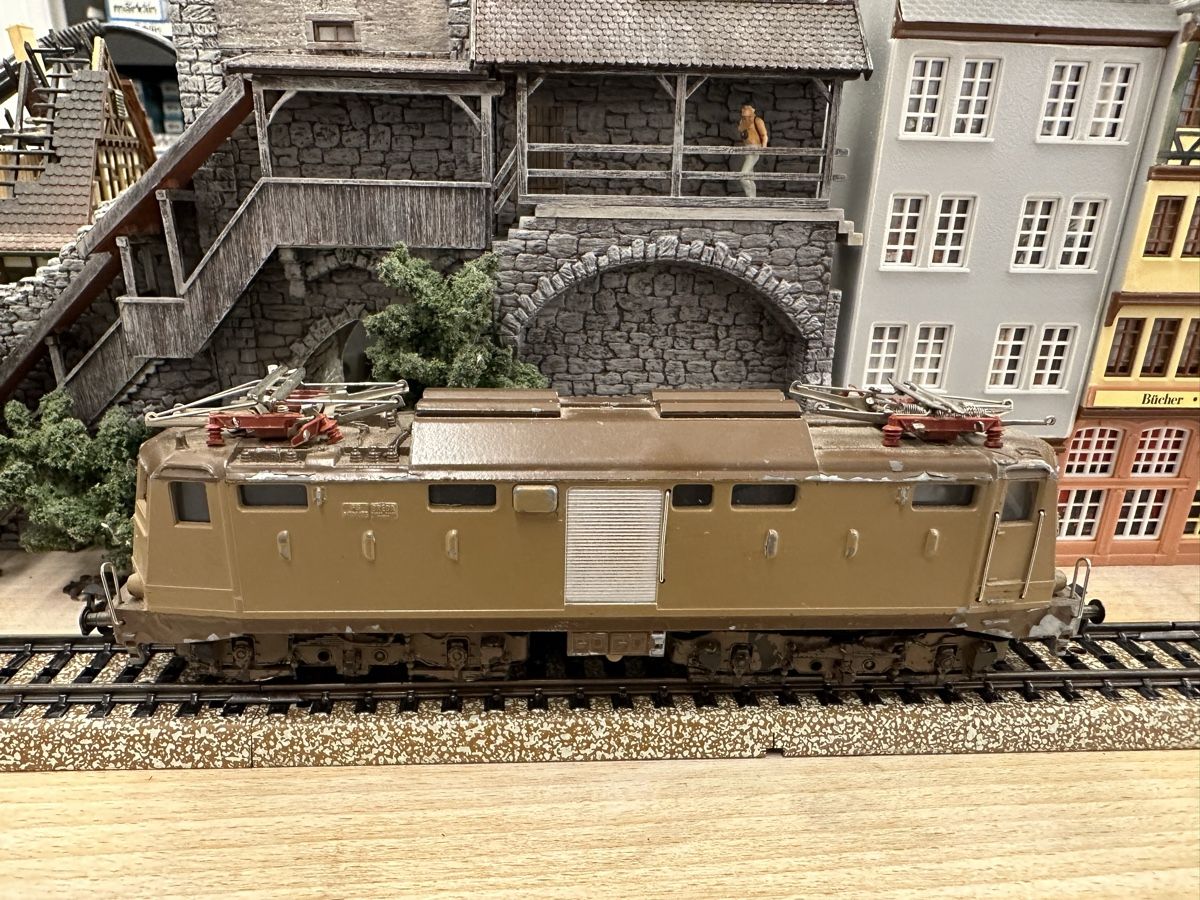 Märklin Modelleisenbahnen: Märklin 3035 FS BR 424 103 Breda – Gebraucht aus Lupsingen von New-Haven 1