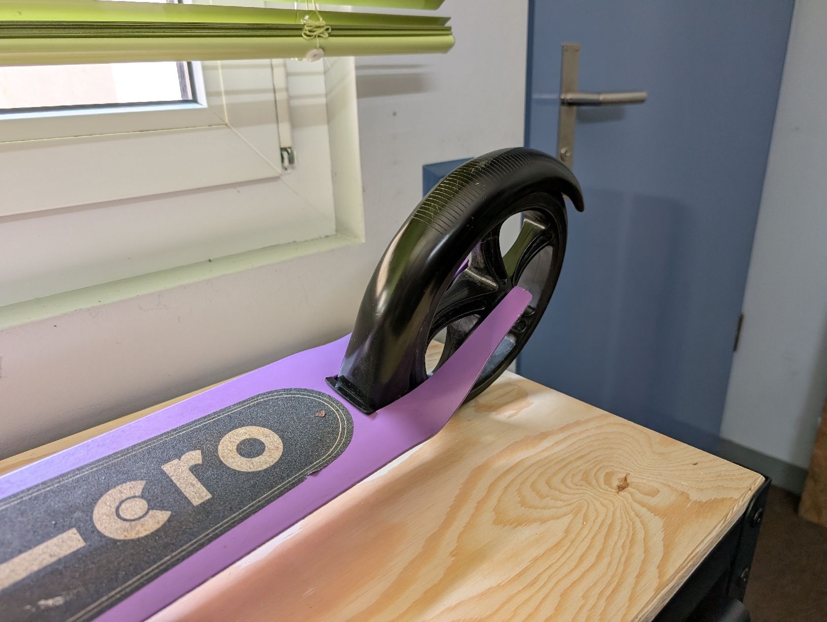 Micro Kickboard: Micro Scooter  – Usato da Kirchberg BE venduto da Newendoriginal 2
