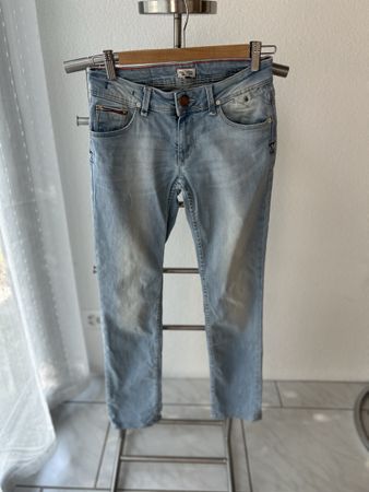 Tommy Hilfiger Denim Jeans W26 L32 Light Wash