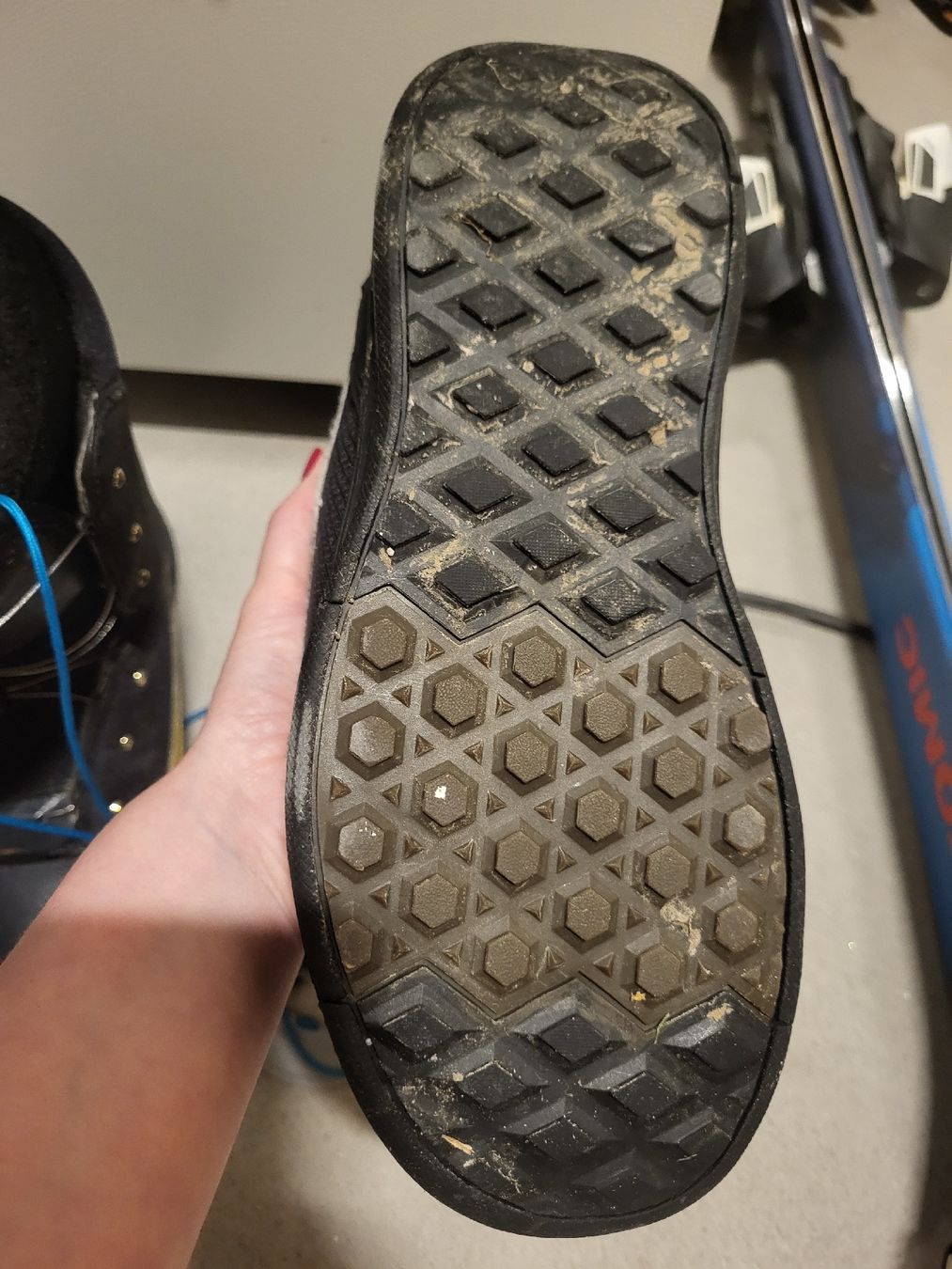 Vans Scarpe da uomo: Vans Snowboardschuhe Gr 38 – Usato da Zürich venduto da Kagu1 2