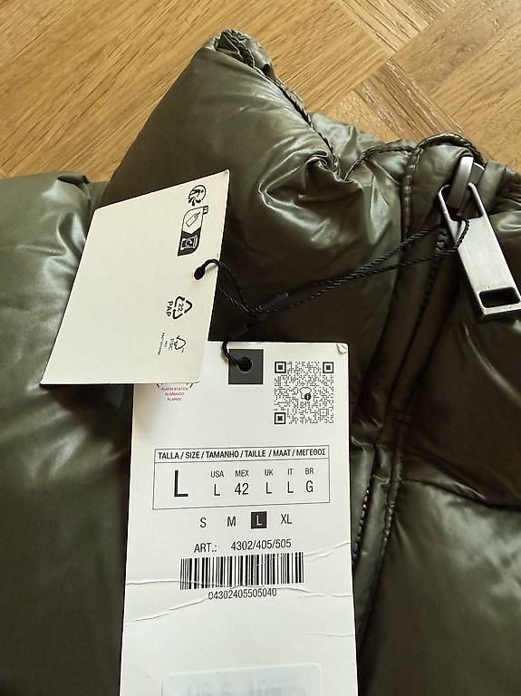 Gilets & Westen: Zara Weste Olivegrün – Gebraucht aus Basel von alu_l9s8 2