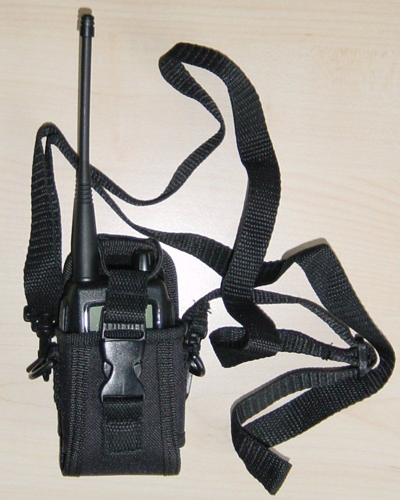 Radiocomunicazione: 3-Punktgurt mit universal Tragtasche – Nuovo e nell'imballaggio originale da Wetzikon ZH venduto da kleinerfunk 1