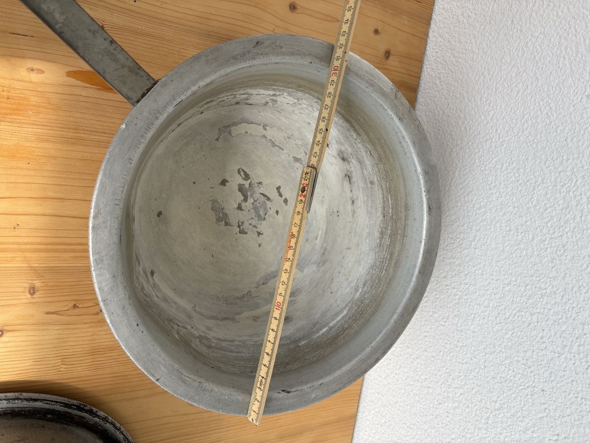 Padelle: Antike Pfannen für Holzherd – Usato da Büron venduto da Singer19 4
