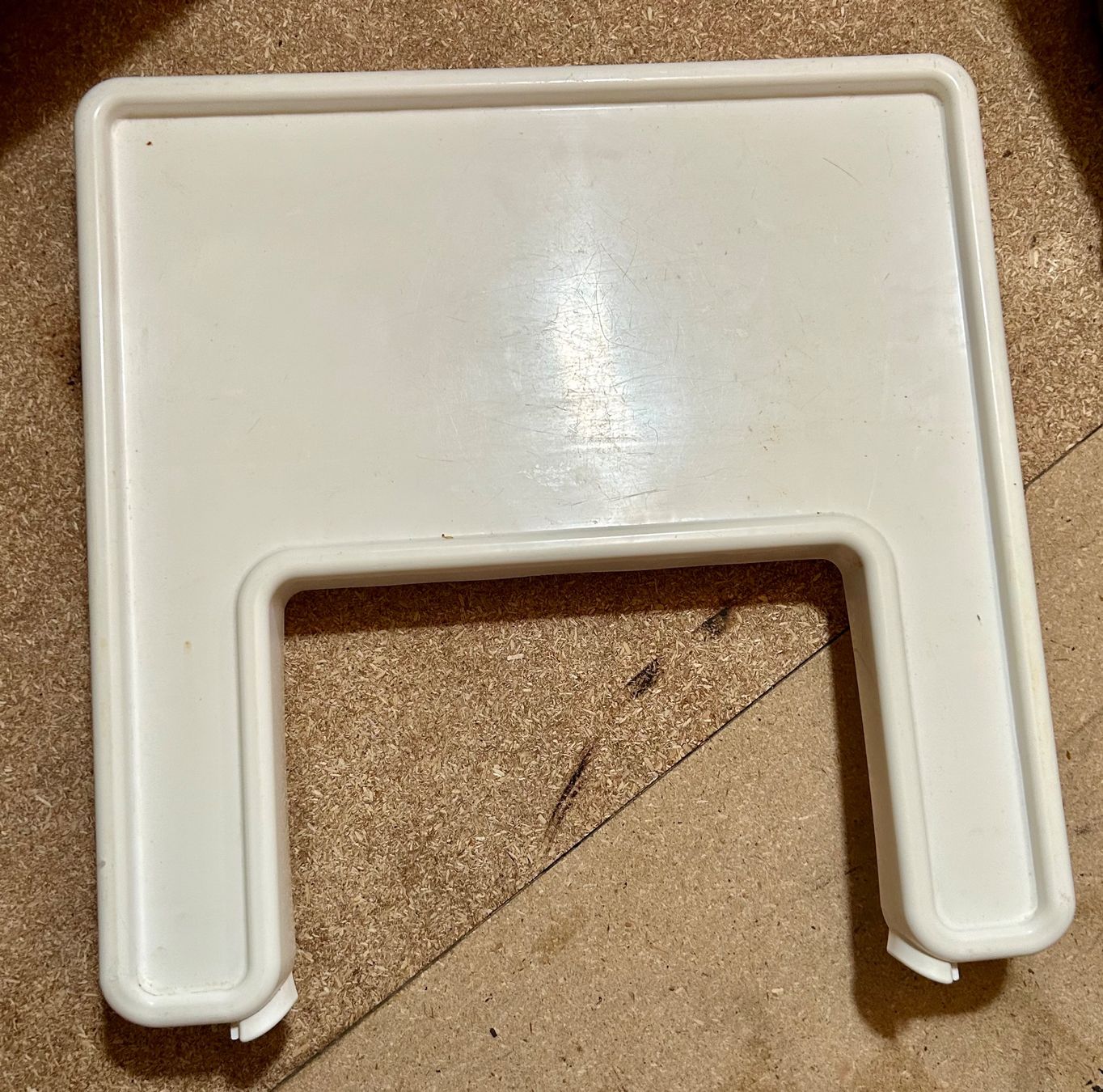 Ikea Seggioloni: Kinderhochstuhl mit Tablett – Usato da Riedholz venduto da Abendsonne 5