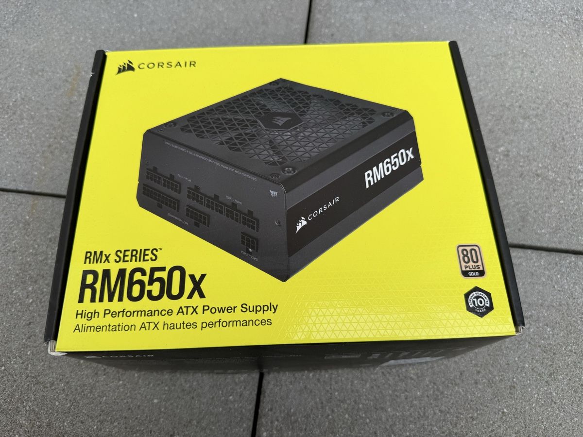 Corsair Custodie: Corsair RM650x PSU/Netzteil – Usato da Zürich venduto da aralex1
