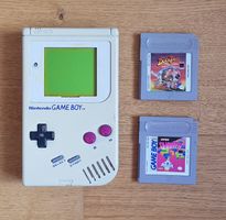 Nintendo Game Boy Classic DMG-01 + DuckTales + Quarth
