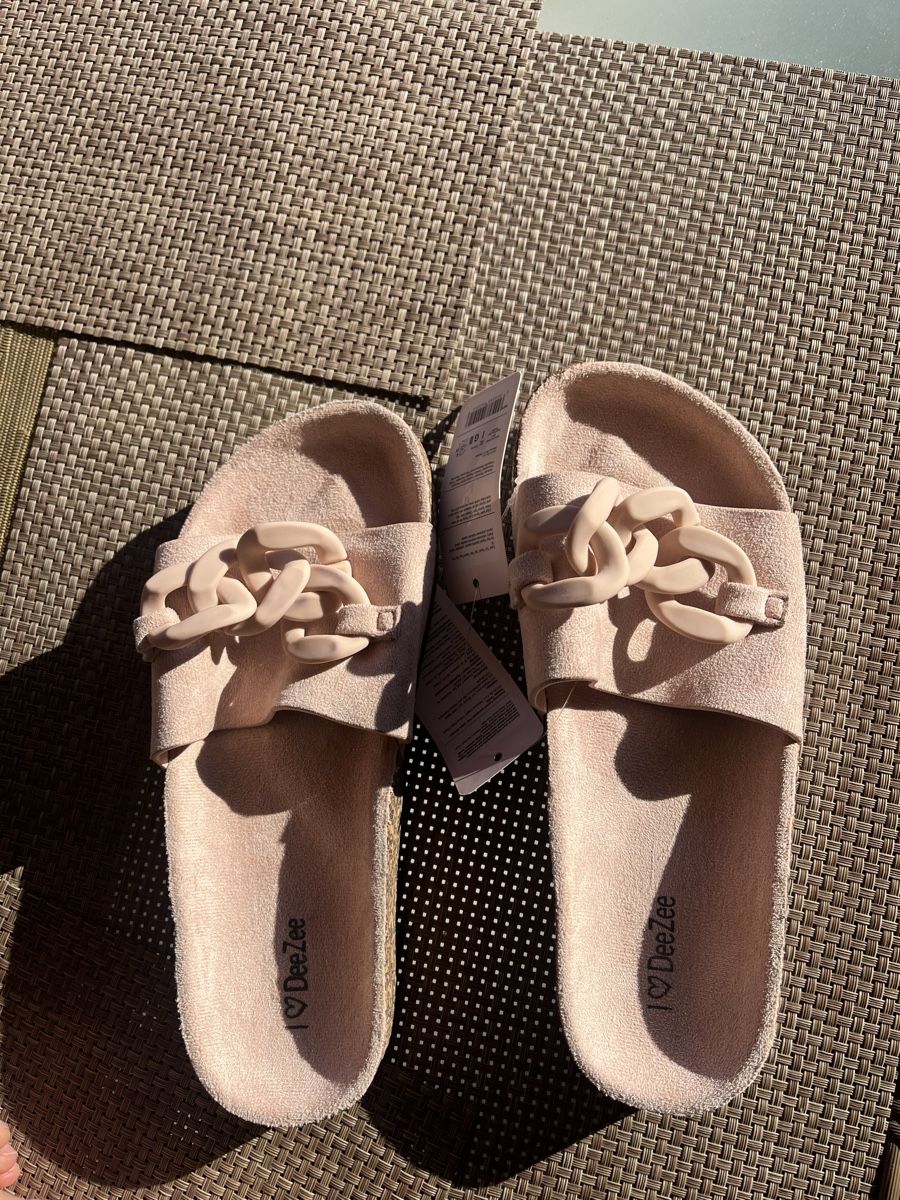 Damenschuhe: DeeZee shoes – Neu und originalverpackt aus Pully von ari_78pk 1
