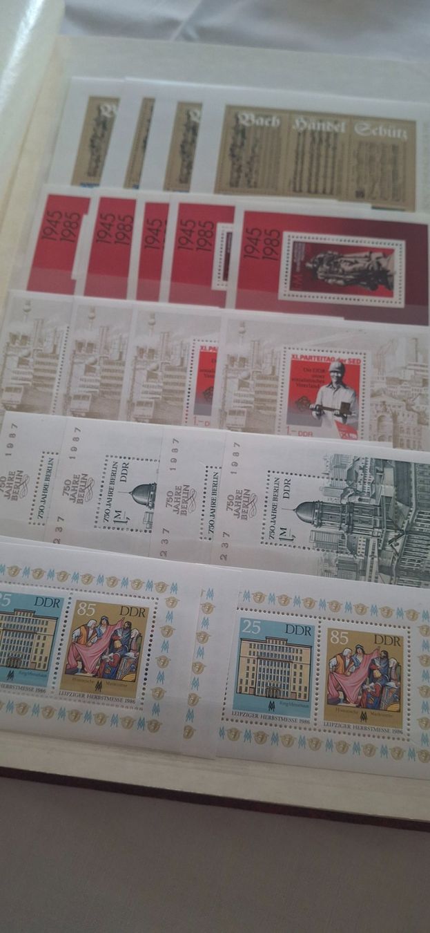 Tutti i francobolli: Briefmarken Blöcke DDR – Usato da Lachen SZ venduto da Isuma 5