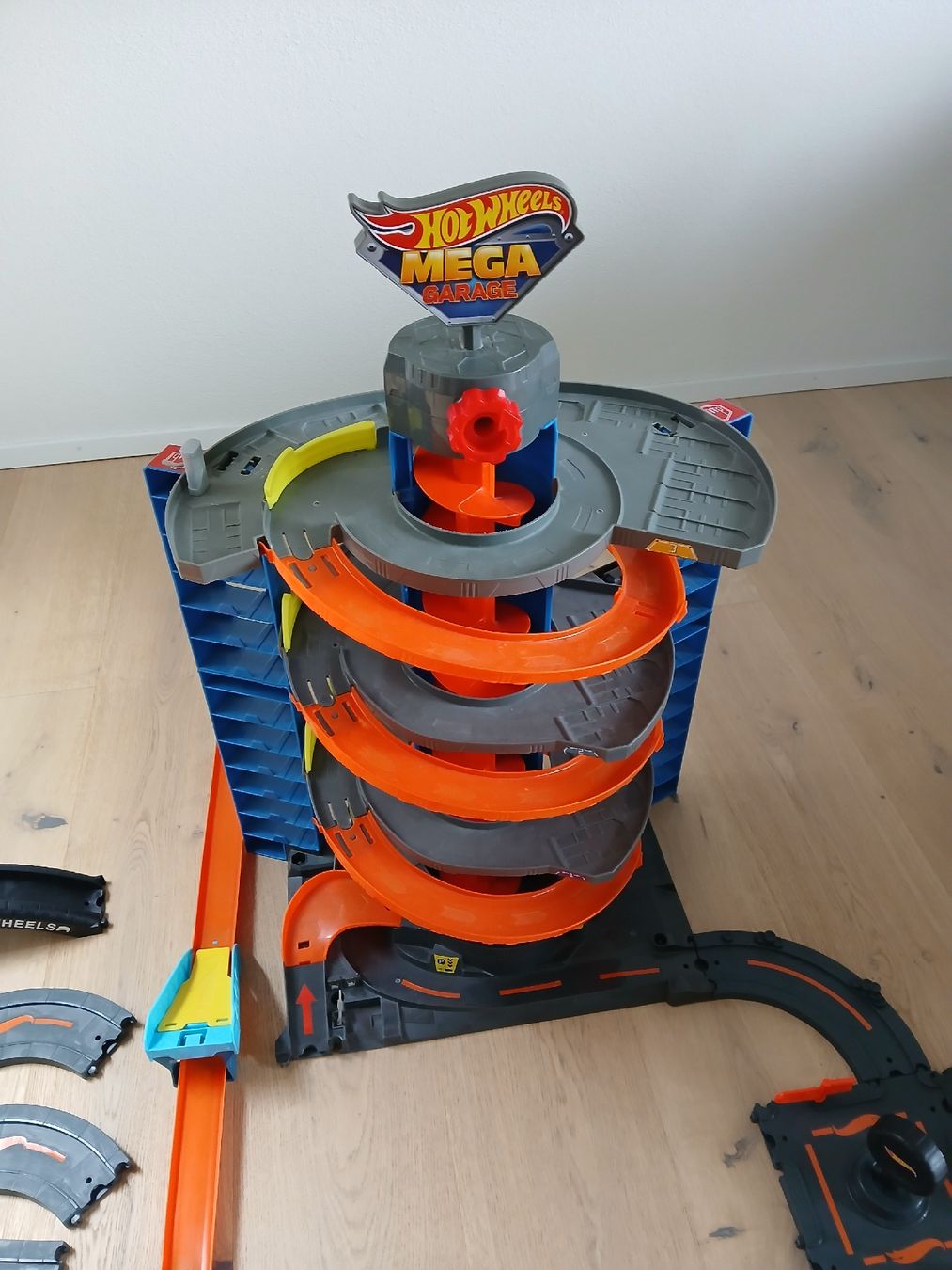 Hot Wheels Spielzeuge: Hot wheels Bahnen – Gebraucht aus Näfels von Mc_Bisig 1