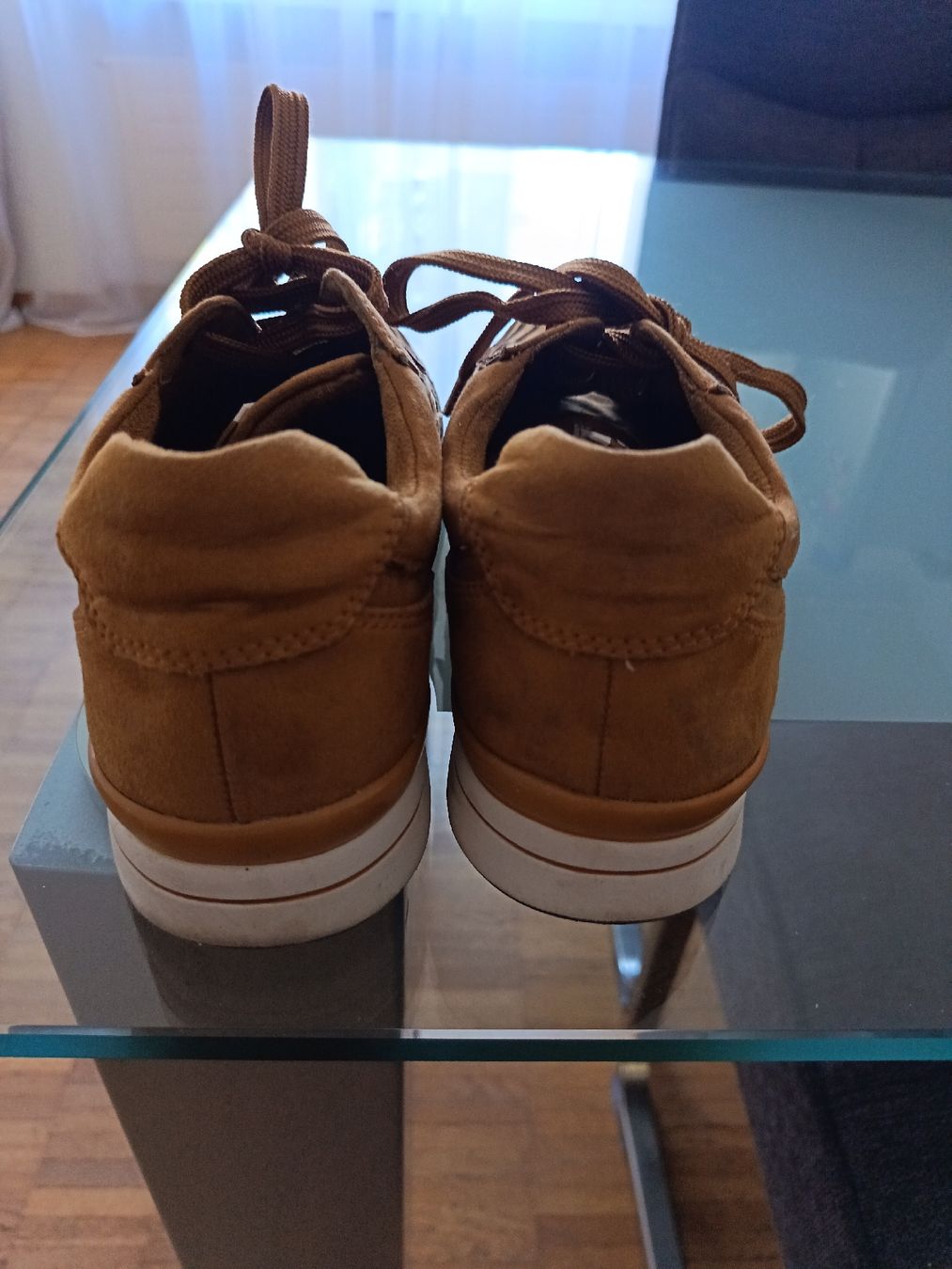 Scarpe da donna: Schuhe Marco Tozzi Wildleder Gr. 39 – Usato da Brüttisellen venduto da tan_r7m7 2