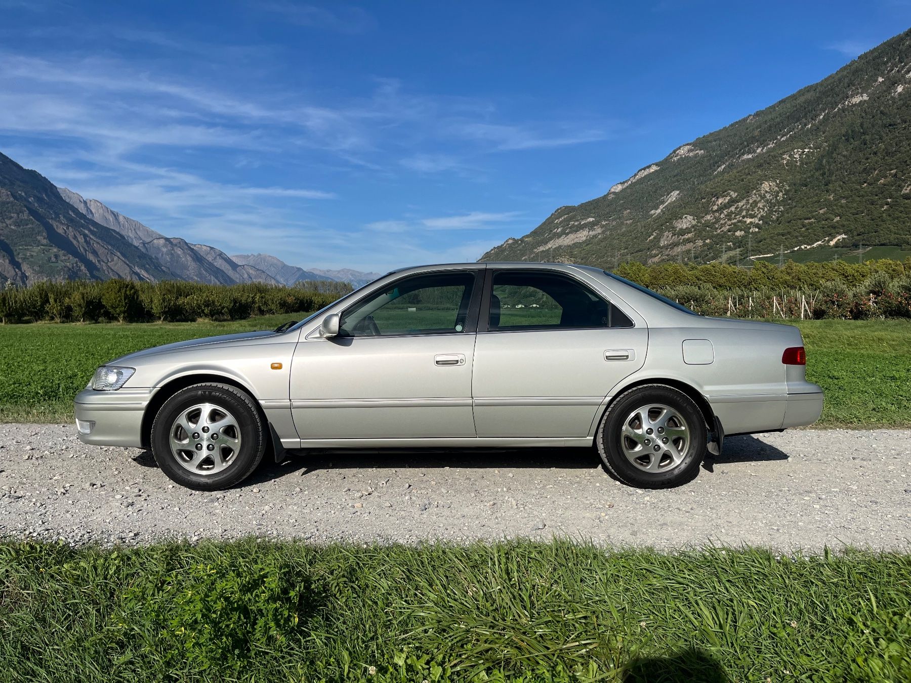 Toyota Automobili: Toyota Camry 3.0 v6 – Usato da Aproz (Nendaz) venduto da che_dn5d