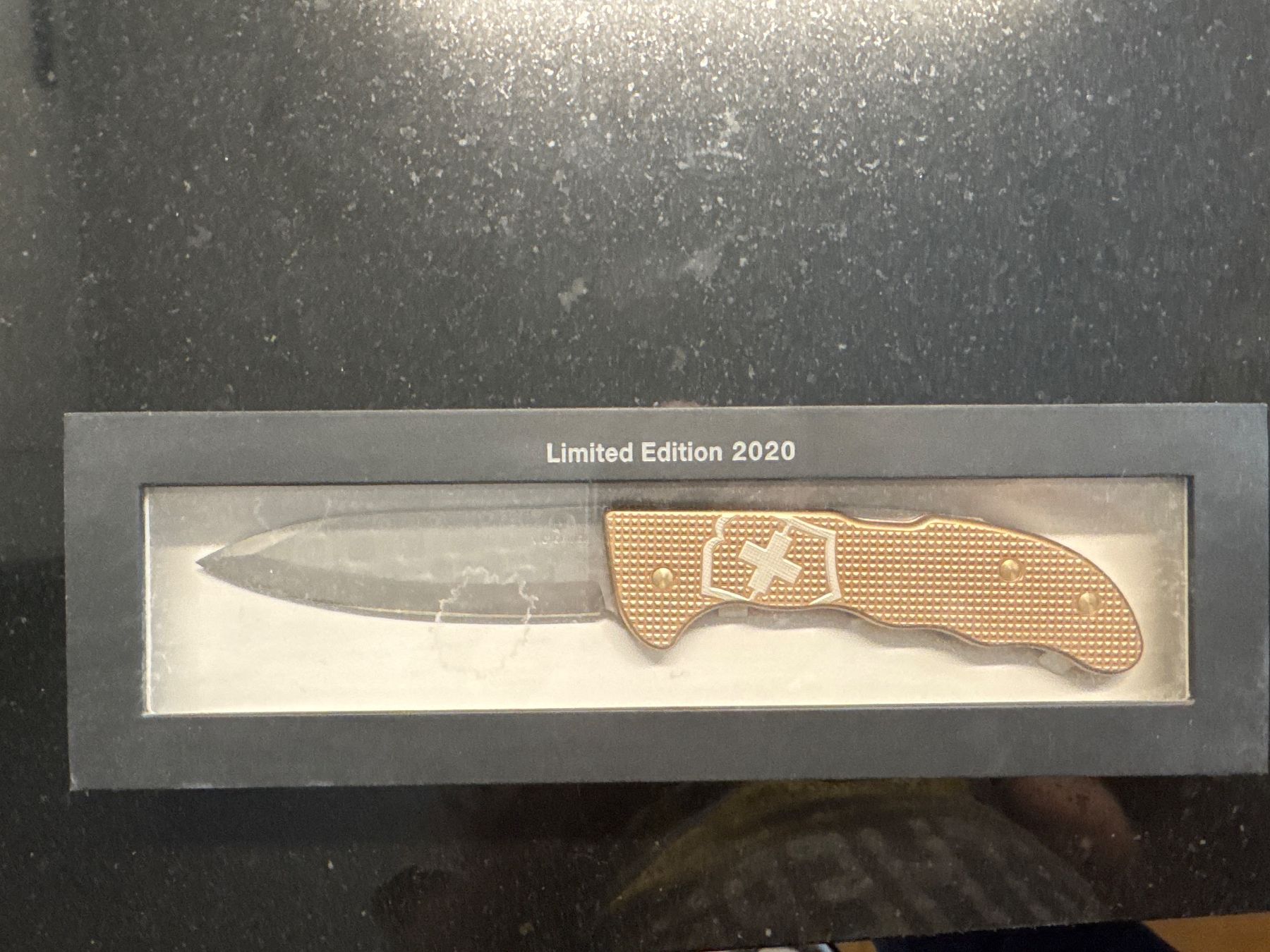 Victorinox Taschenmesser: Victorinox Limited Edition 2020 – Neu und originalverpackt aus Neuhausen am Rheinfall von Charli001