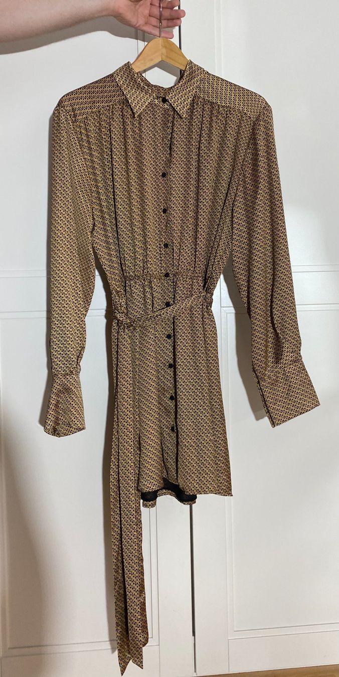 Zara Robes: Zara-Kleid, gold/gelb, Gr. L – D'occasion à Roches BE par Lil_266