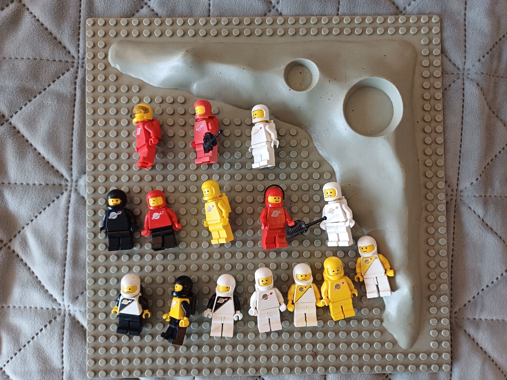Lego Spielzeuge: lego space minifigure – Gebraucht aus Minusio von ele_gp89