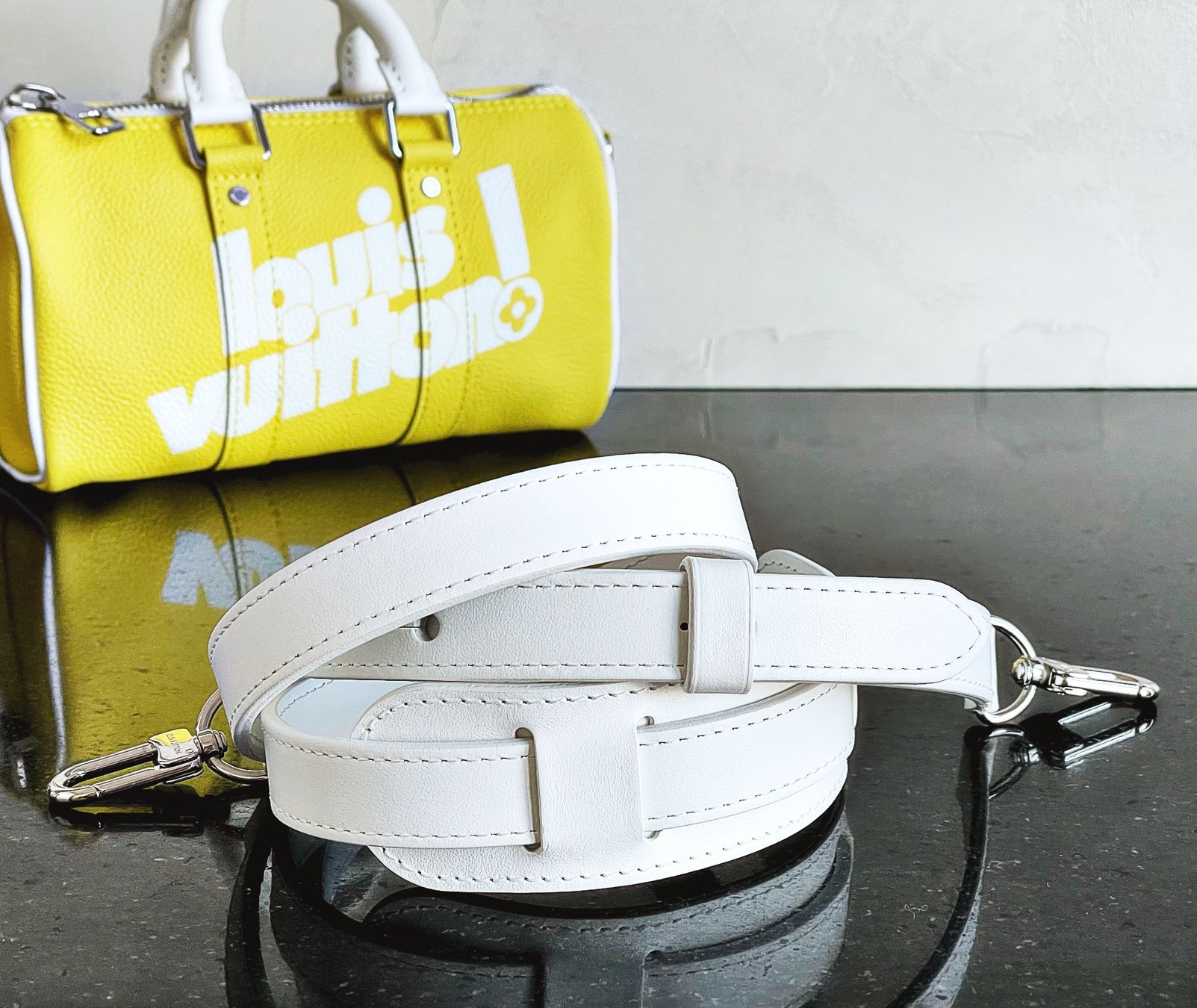 Louis Vuitton Borse: Louis Vuitton Virgil Abloh Yellow Keepall XS - Full Set! – Nuovo (secondo la descrizione) da Genève venduto da GMa1234 1