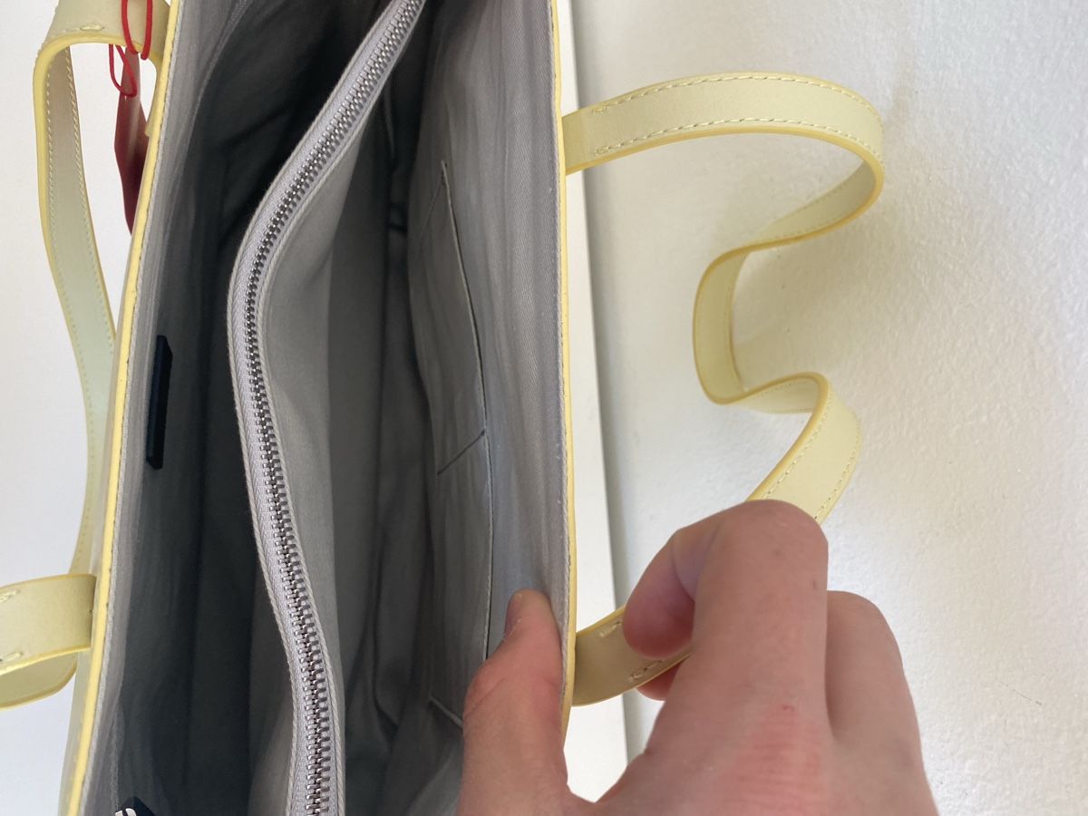 Hugo Boss Borse da donna: Hugo Boss borsa shopper,pelle – Nuovo e nell'imballaggio originale da Vacallo venduto da lac_2z26 1
