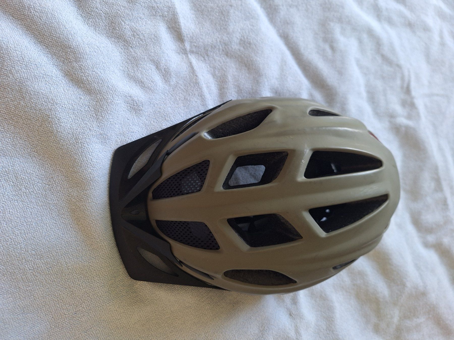 Helme: velo helm – Gebraucht aus Zürich von rodrigo_p