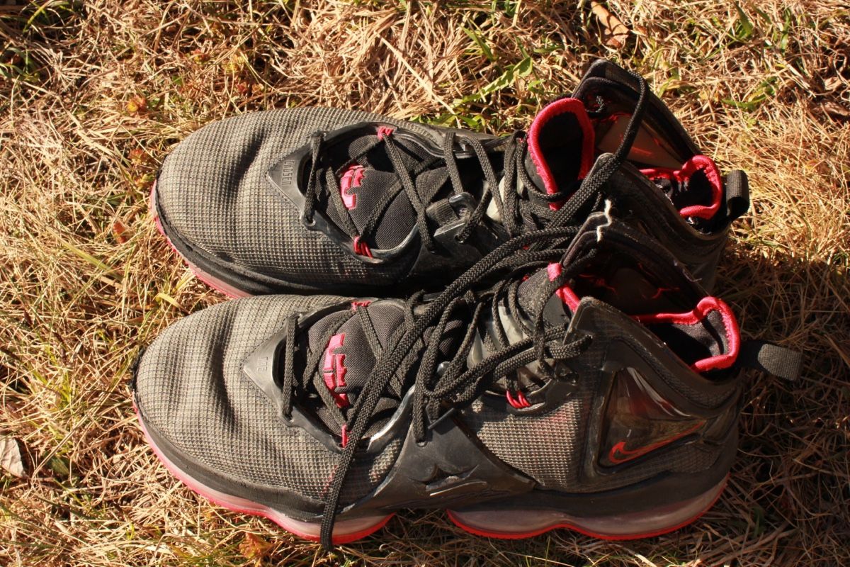 Nike Herrenschuhe: Nike LeBron 19 – Gebraucht aus Volketswil von 2_of_1_kind_archive 2
