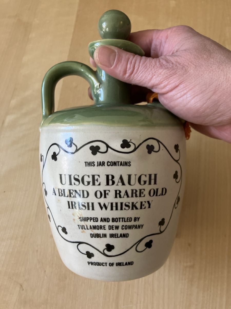 Sonstiges Geschirr & Gläser: Whiskey Flasche Tullamore Dew – Gebraucht aus Glarus von Jhuber78 1