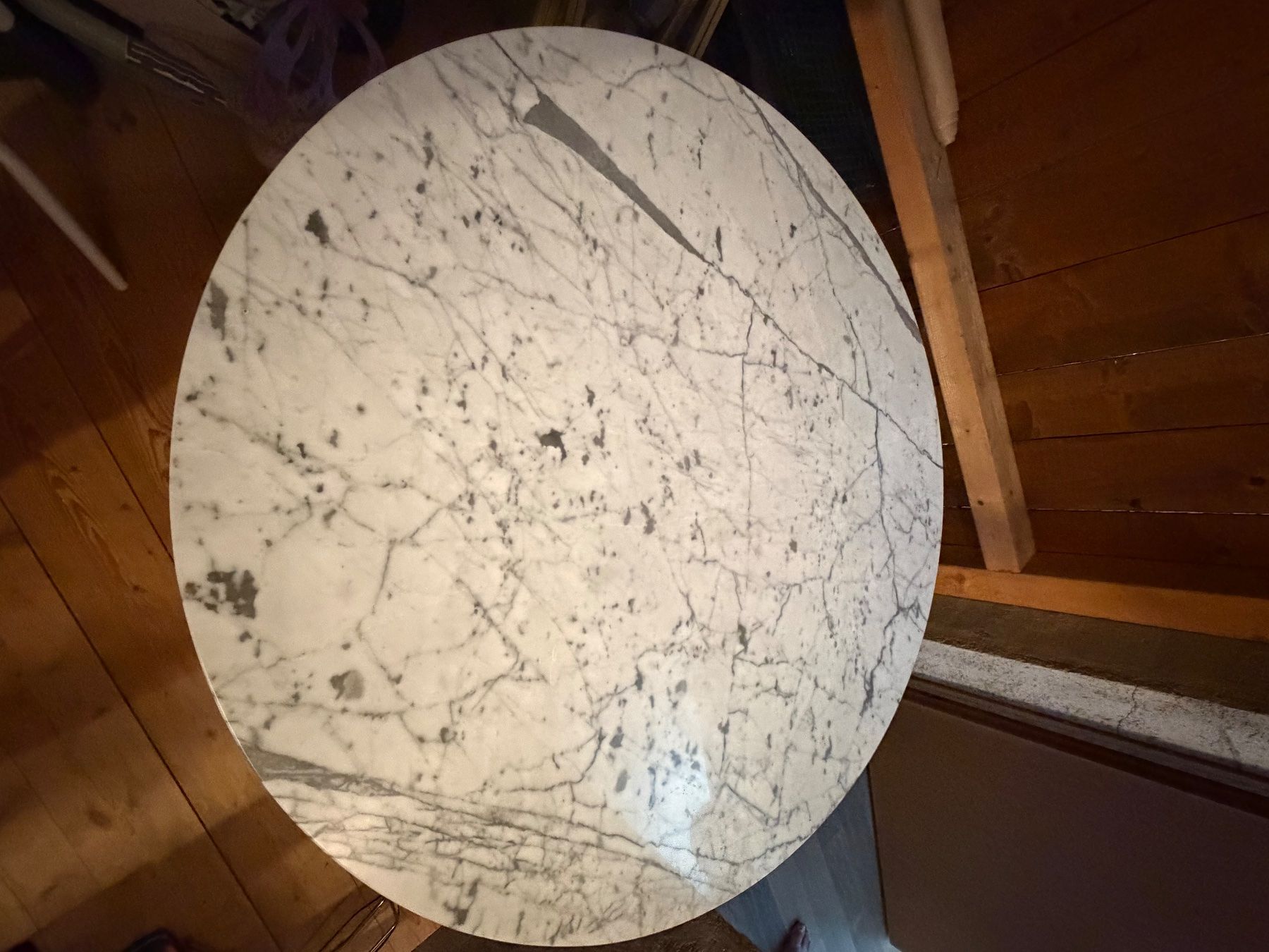 Tulip Tavoli: Tulip Table Marble – Usato da Hinwil venduto da hel_j5zq 1