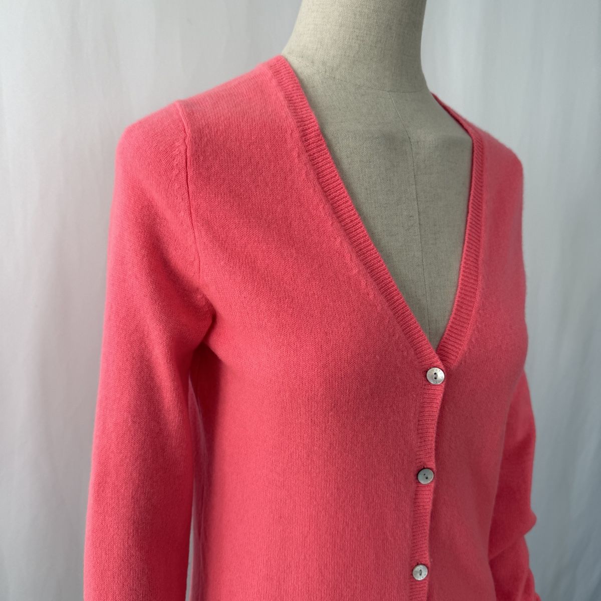 FTC Maglioni & Felpe: FTC Cashmere Cardigan – Nuovo (secondo la descrizione) da Emmen venduto da Colette-Juliette 1