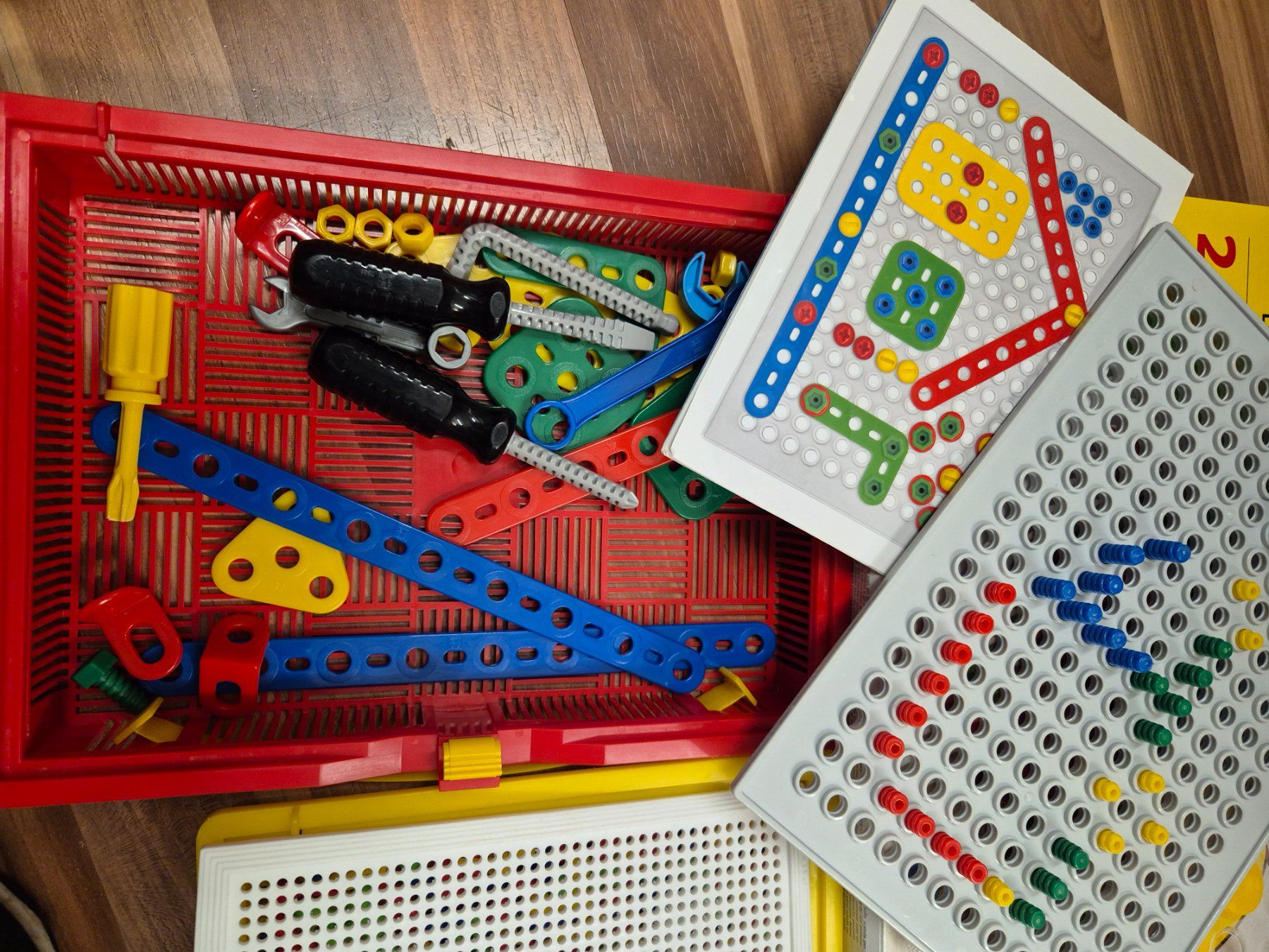Giochi: Fanta color oder 2 Steckspiele koffer L19 – Usato da Schwarzenburg venduto da Flamingo07 3