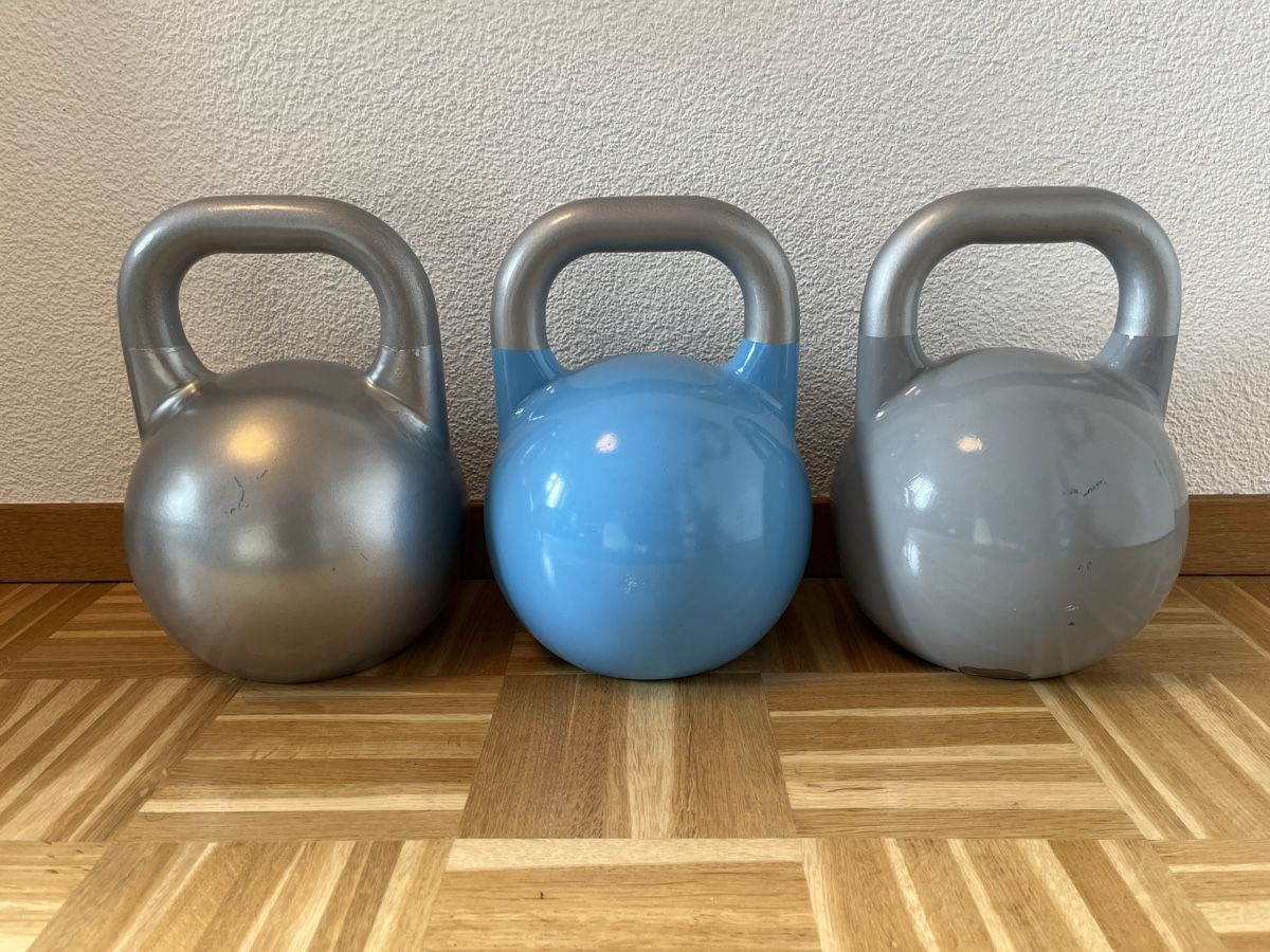 Poids & Haltères: Competition Kettlebells 4 6 10kg – D'occasion à Bern par famitro 1