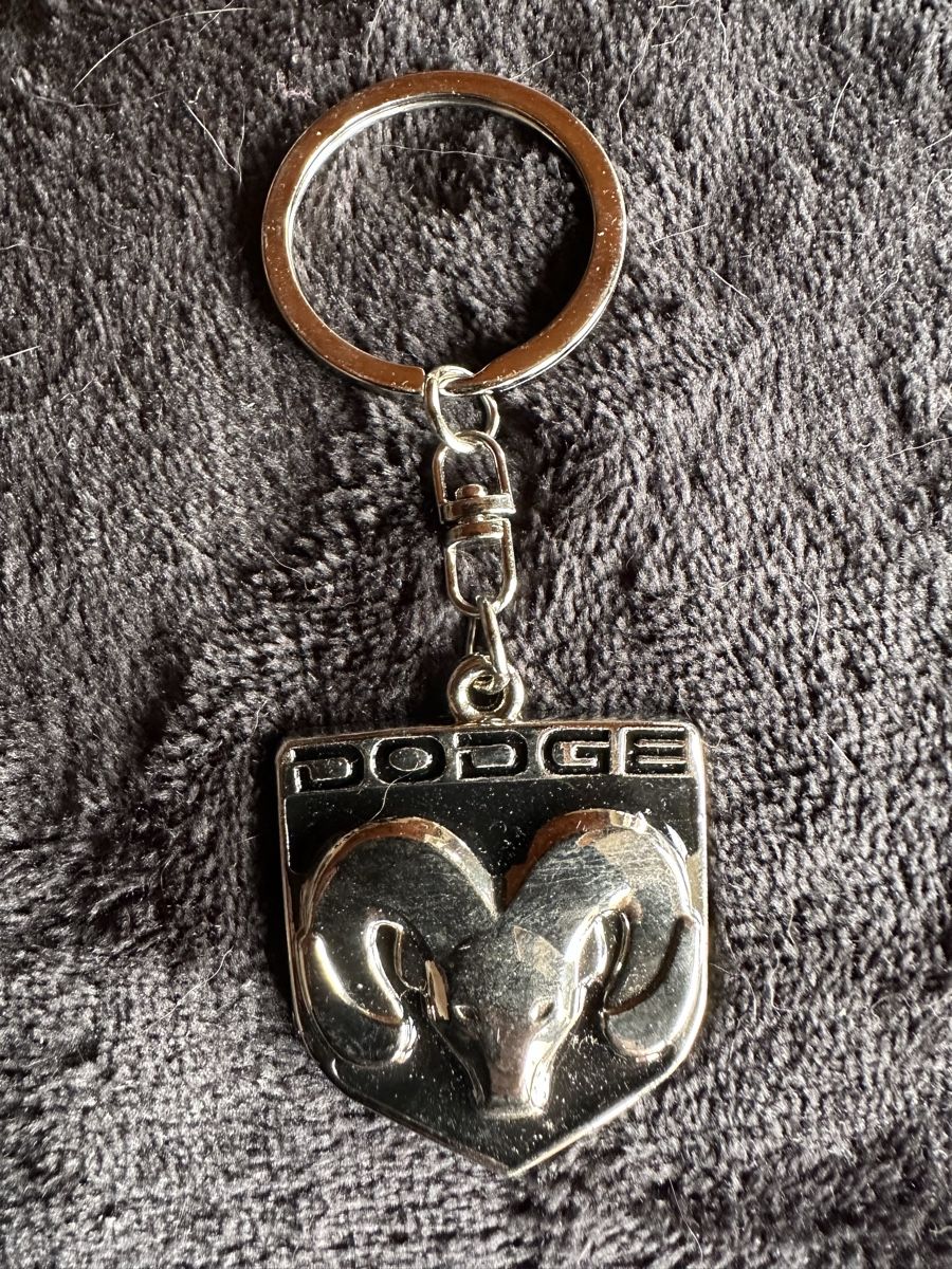 Schlüsselanhänger & - bänder: Dodge ram mopar Schlüsselanhänger  – Neu (gemäss Beschreibung) aus Reinach AG von rares75