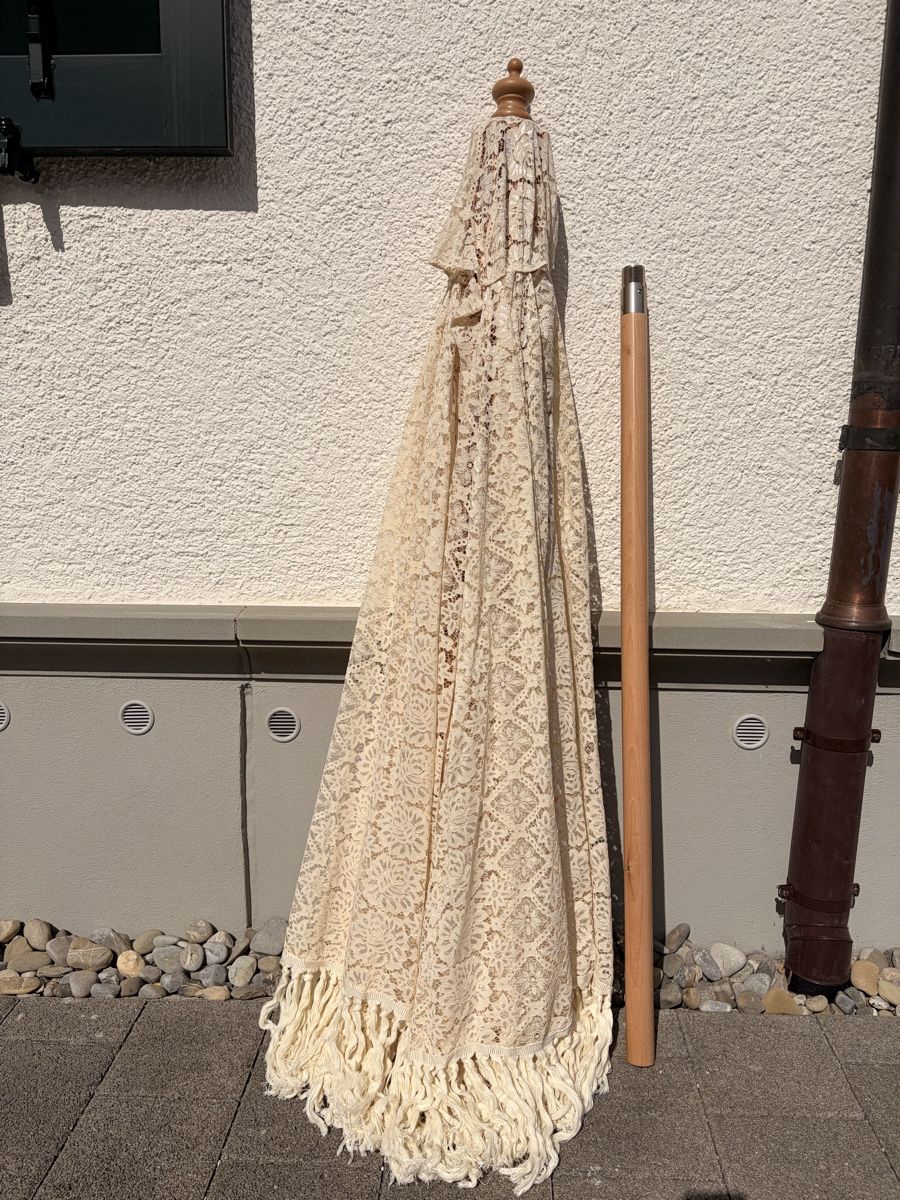 Parasols: Schöner Sonnenschirm mit Fransen  – Neuf (Voir description) à Altnau par kurvenmuehle 3