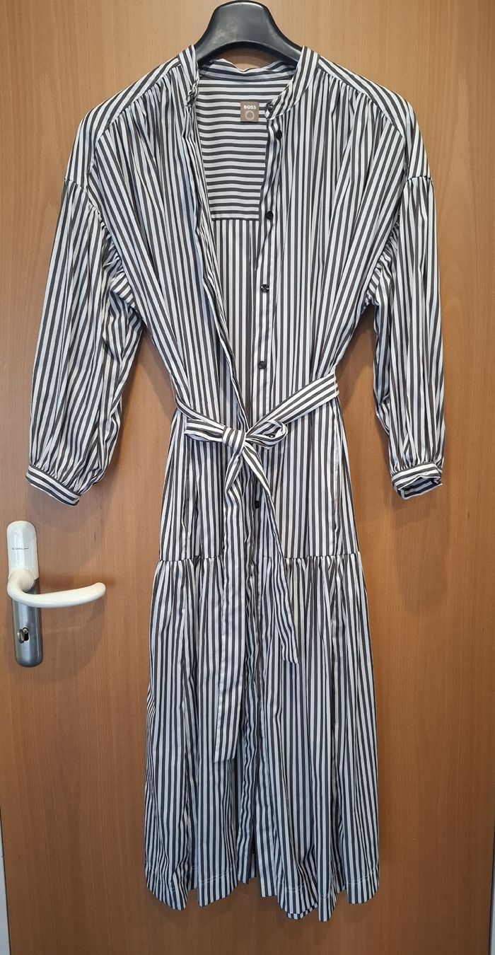 Vestiti: Boss Kleid Gr. 38 – Nuovo (secondo la descrizione) da Balzers venduto da mackfose