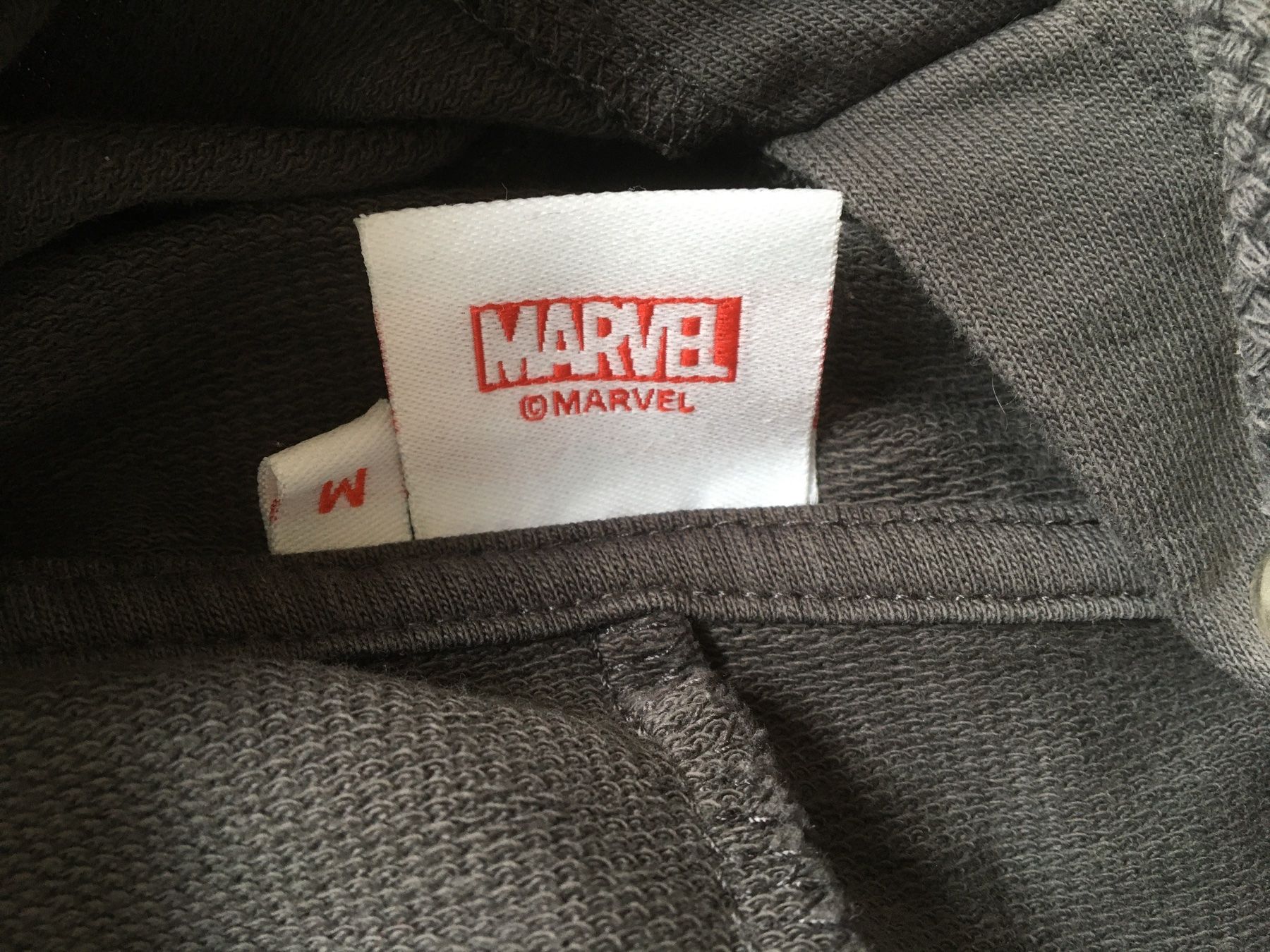 Maglioni & Felpe: Hoodie M – Usato da Arth venduto da Vrecam51 1