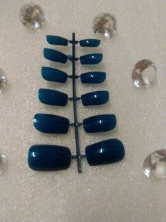 Ongles artificiels: KÜNSTLICH FINGERNÄGEL,,,,;dunckelblau – Neuf (Voir description) à Basel par bijoutrie_4 1