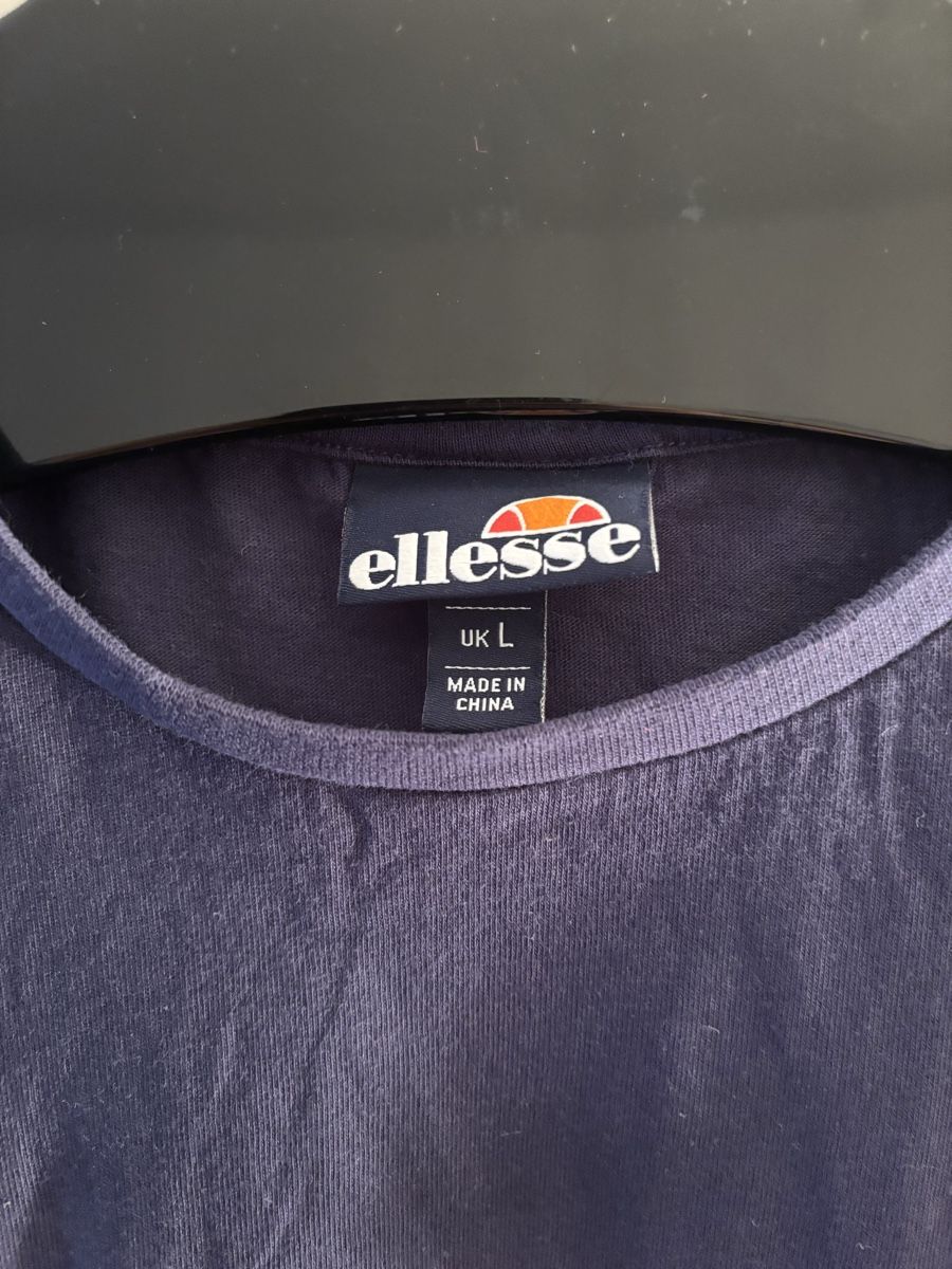 Ellesse T-shirt: Ellesse T-Shirt – Usato da Zürich venduto da Niklaus97 1