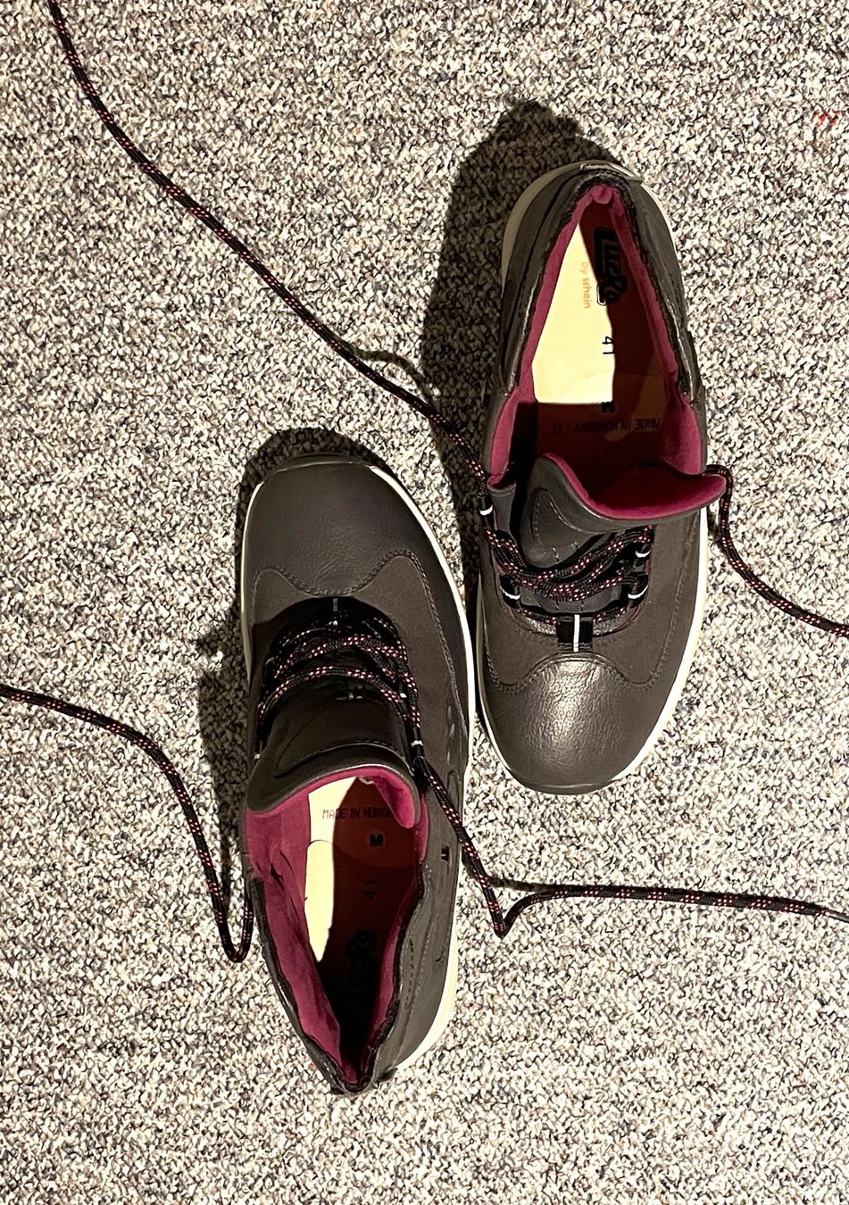 Scarpe da donna: Chaussures de marche dames 41 – Nuovo (secondo la descrizione) da Genève venduto da flocon06 4