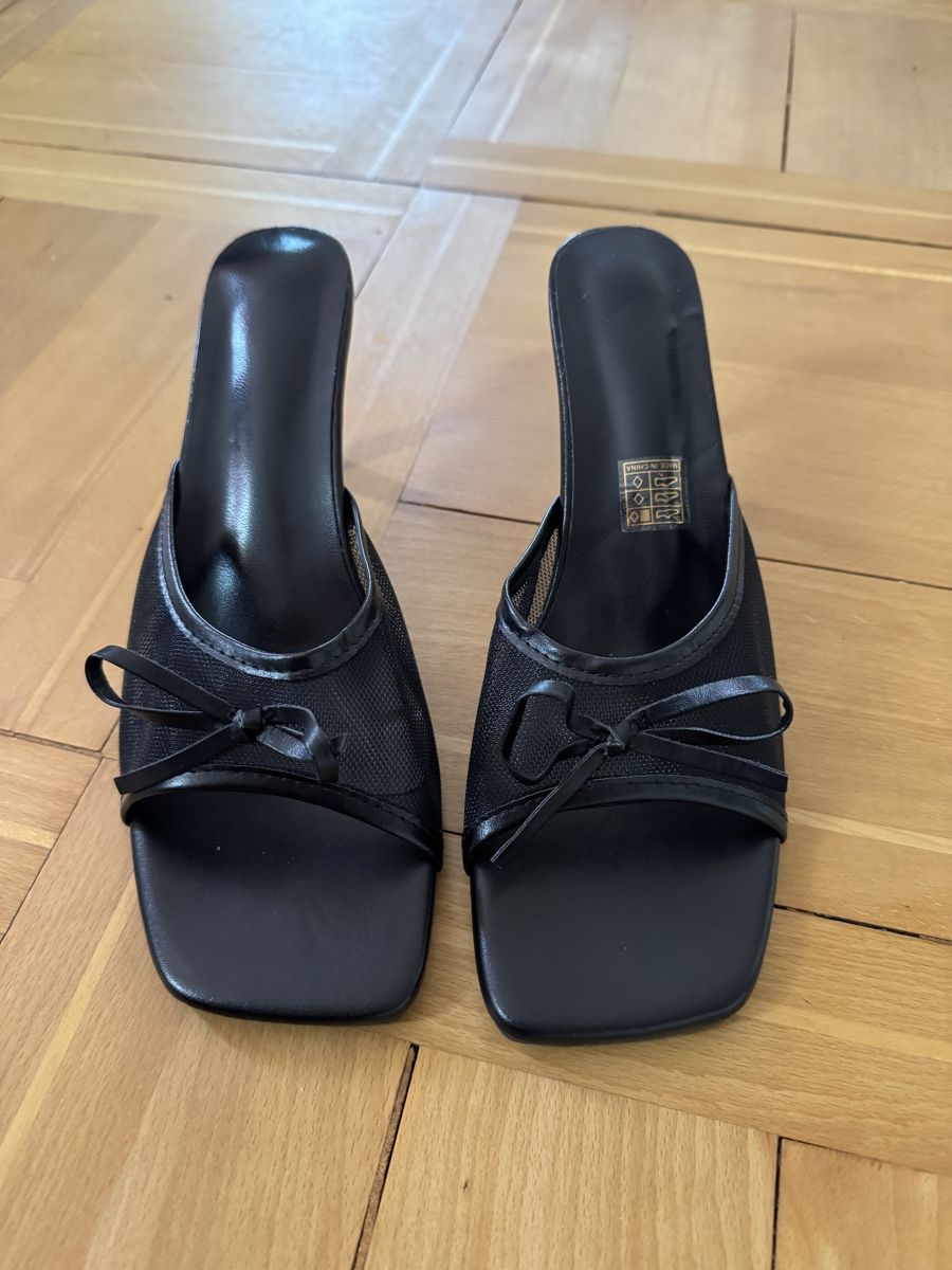Scarpe da donna: Kitten Heels schwarz Gr. 41 Sommer Pumps – Nuovo (secondo la descrizione) da Wittenbach venduto da Apicel
