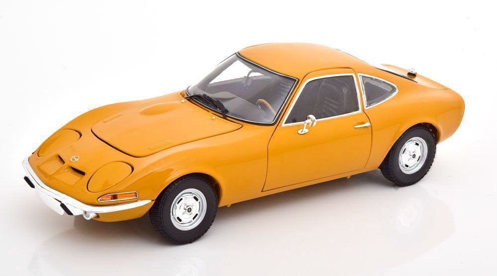 Opel GT Coupé Miniature Gama 1/43 - Or Et Carton Vert D'origine