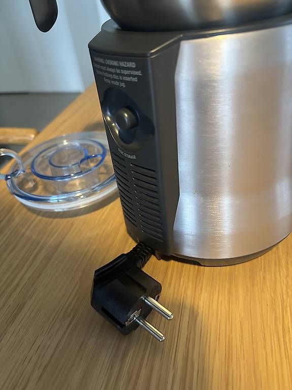 Sage Küchengeräte: Sage Milchschäumer Milk Café Silber – Gebraucht aus Zürich von car_9sdb 4