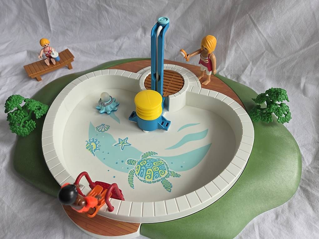 Giocattoli: Playmobil Swimmingpool – Usato da Rümlang venduto da Zargi