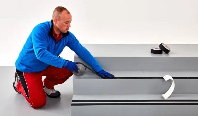 Tesa Rubans décoratifs: Tesa Antirutschklebeband Schwarz extrem flexibel – Neuf avec emballage d'origine à Kägiswil par nick333 2