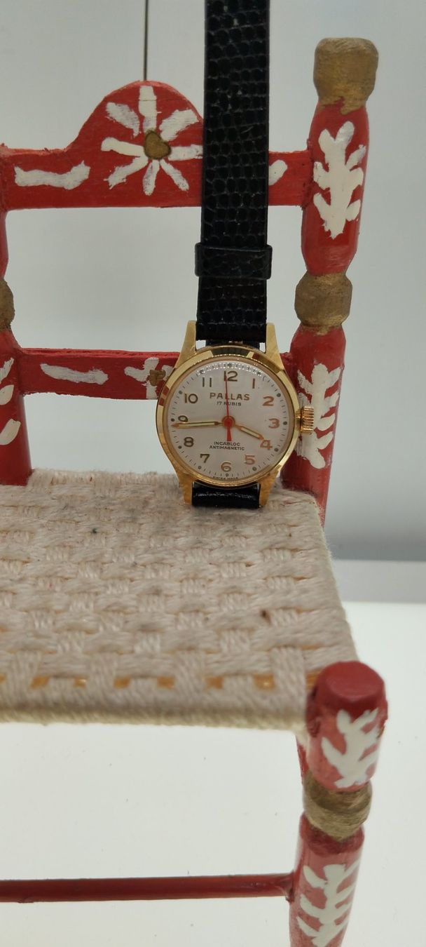 Uhren: Montre Pallas – Gebraucht aus La Chaux-de-Fonds von jac_9llg 1