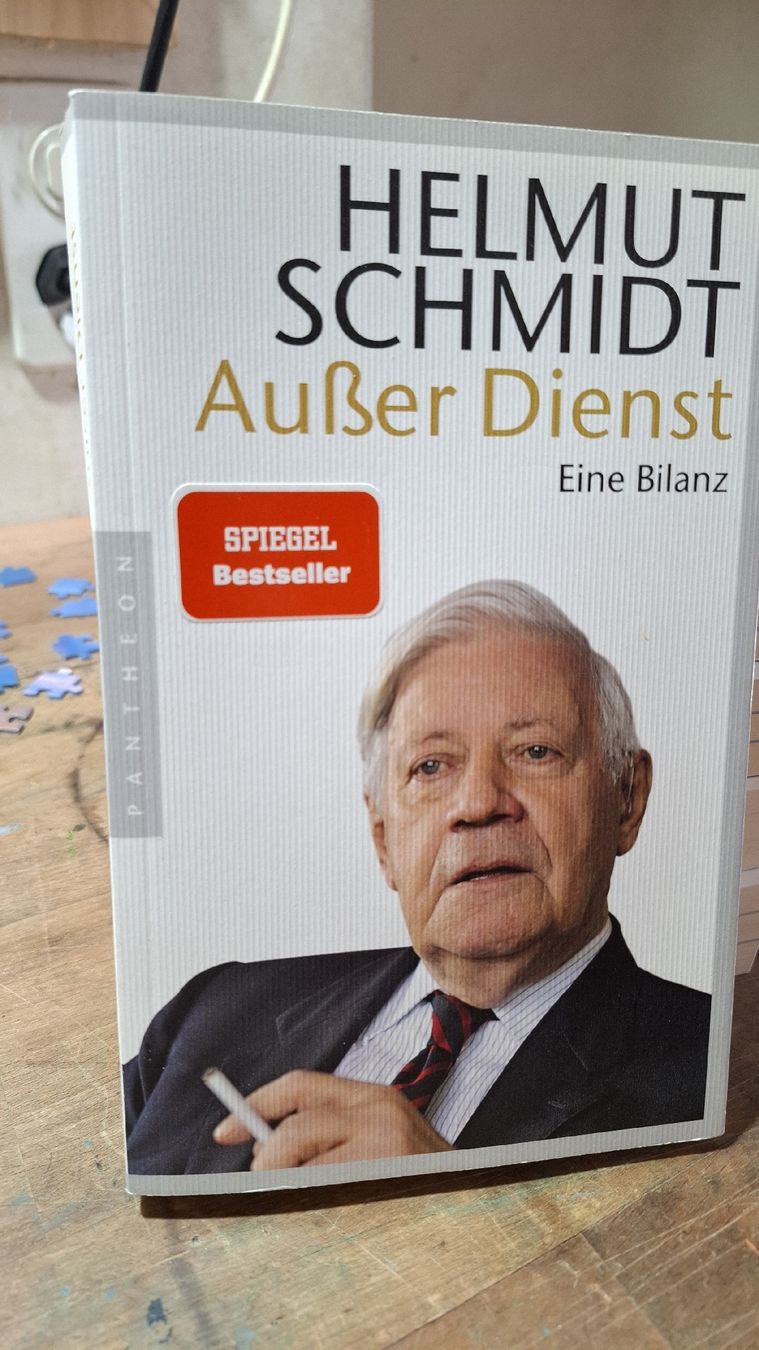 Libri: Ausser Dienst – Usato da Flaach venduto da maniv6