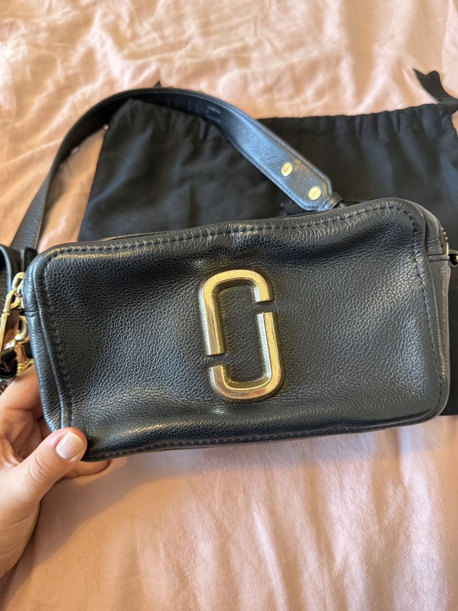 Marc Jacobs Borse: Marc Jacobs Snapshot Camera Bag Black Leather Used – Usato da Winterthur venduto da LeLe0606 1