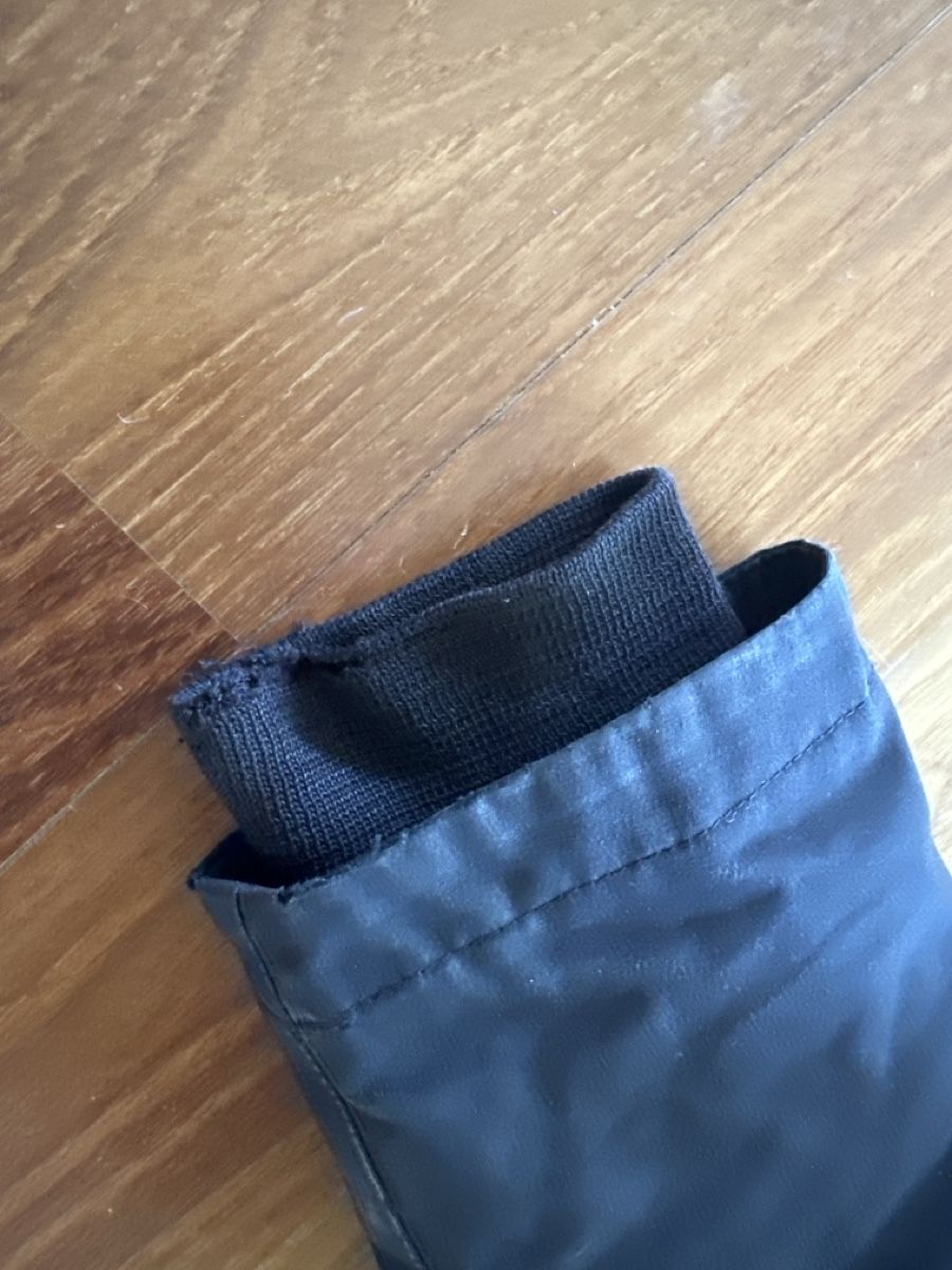 Canada Goose Giacche: Gebrauchter Canada Goose Parka in L – Usato da St. Gallen venduto da katheroni 6