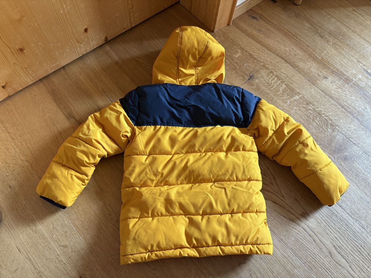 Vestes & Manteaux: Daunenjacke / Winterjacke Gr.116 – D'occasion à Serneus par bragi 1