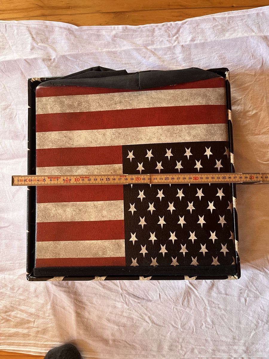 Poltrone: USA Box Kasten Sitz – Usato da Maienfeld venduto da DivicoHelveticus 2