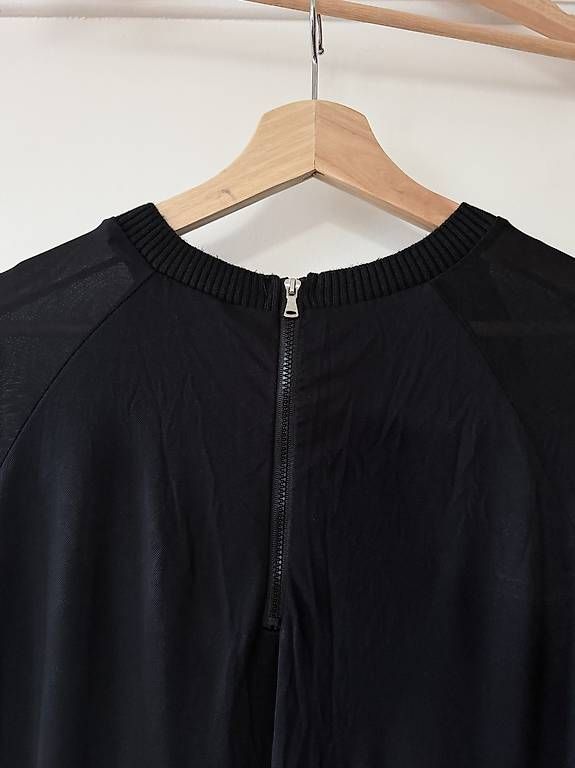 Vestiti: SCHWARZES KLEID MIT ZIPKRAGEN – Usato da Zürich venduto da Nadgb1303 4