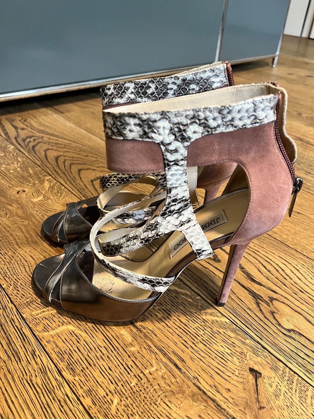 Jimmy Choo Damenschuhe: Jimmy Choo – Gebraucht aus Itingen von EdlesShopping